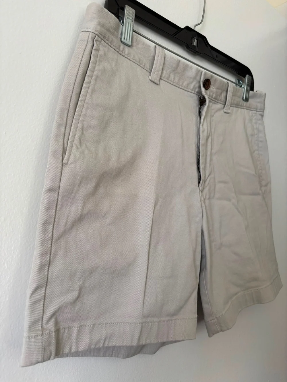 J. Crew Men's Beige Flat-Front Chino Shorts